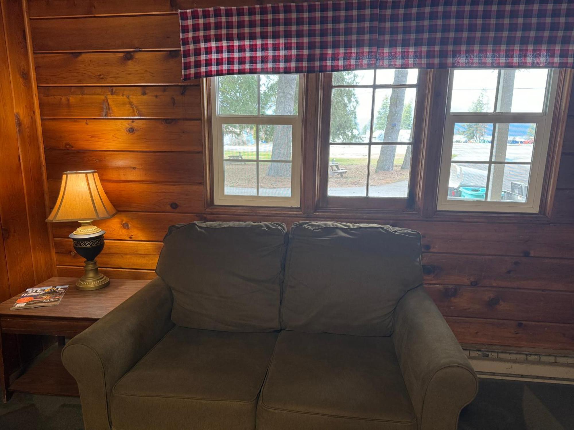 Kootenai Valley Motel Bonners Ferry Buitenkant foto
